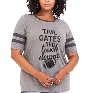 1X Torrid Tail Gates Touch‎ Downs Football T Shirt